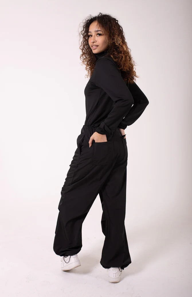 Pilates Workout Clothes: Stylish Comfort for Ultimate Performance