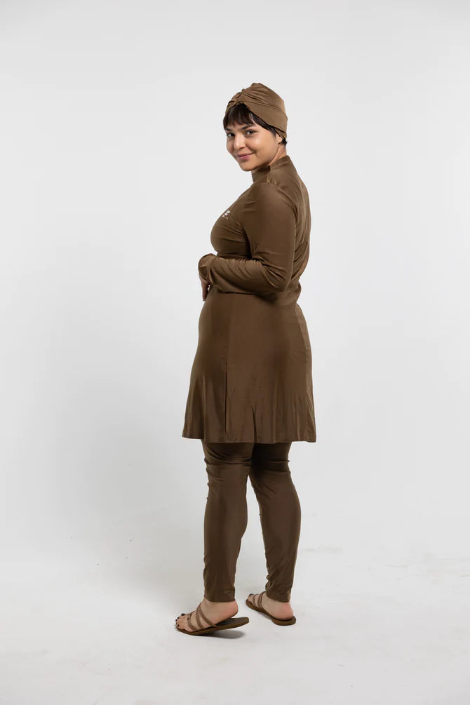 Elegant Waves: Embracing Modesty with Stylish Muslim Swimwear