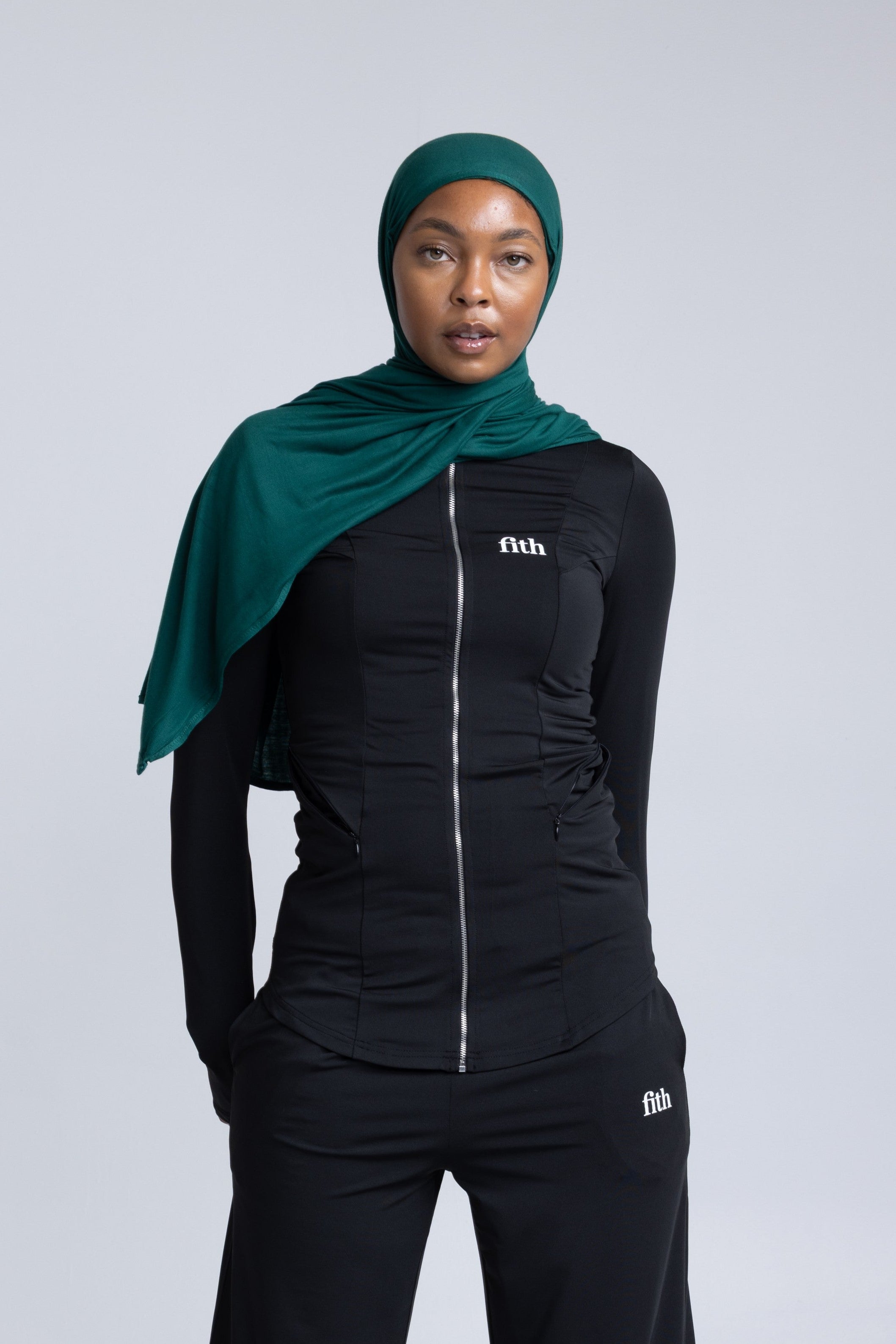 PWR Active Zip-Top
