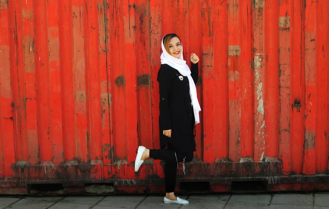Best Hijab-Friendly Workout Clothes 2026: Top 5 Ranked