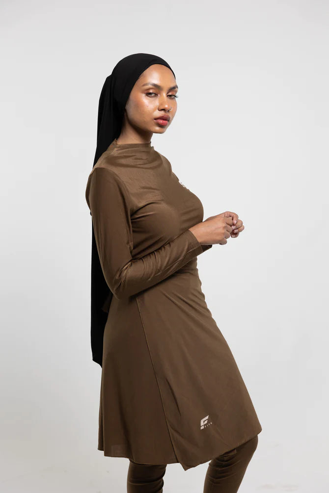 Swimming with Confidence: Empowering Muslim Women in Modest Swimwear