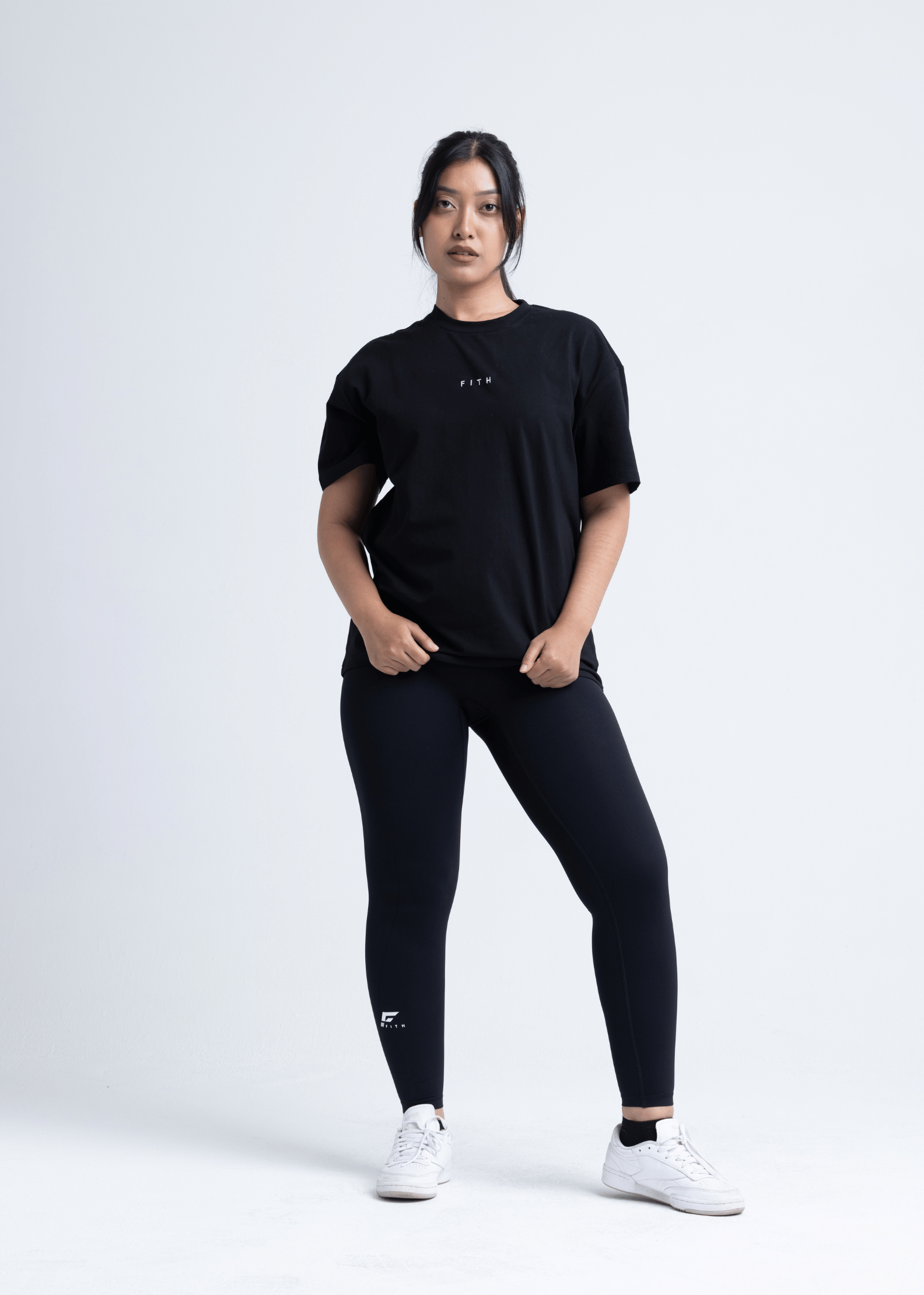 LION HEARTED - Workout Pump-Cover Up T-Shirt