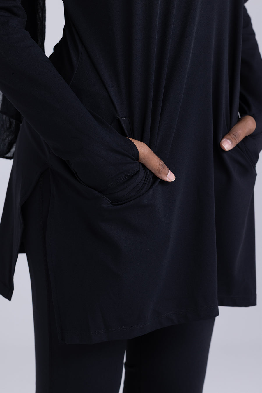 FLW Modest Workout Top (Black)