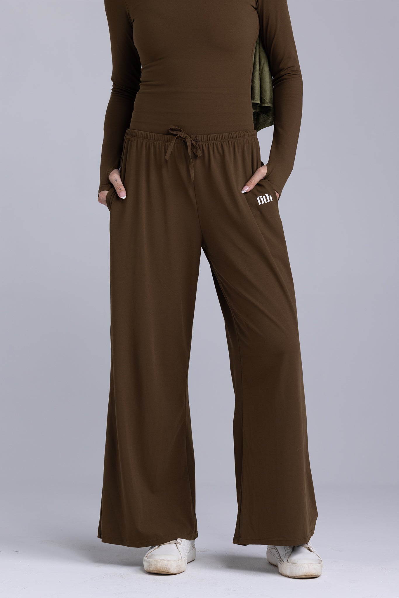 Ease Lightweight Wide-Legged Pants