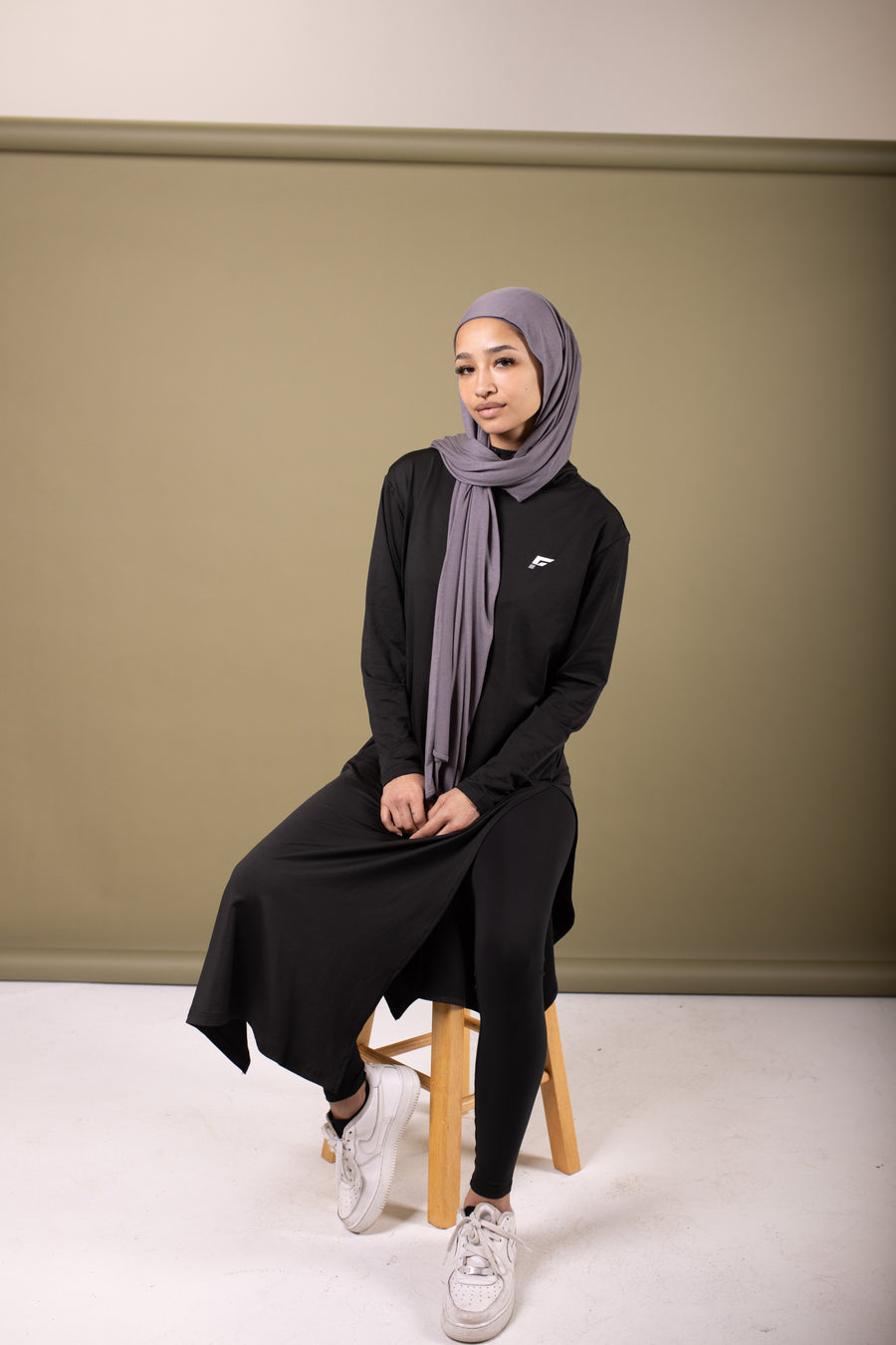 Non-Slip Workout Hijab (Grey)