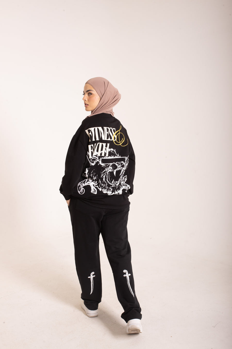 LION HEARTED - Workout Pump-Cover Long Sleeve (Black)