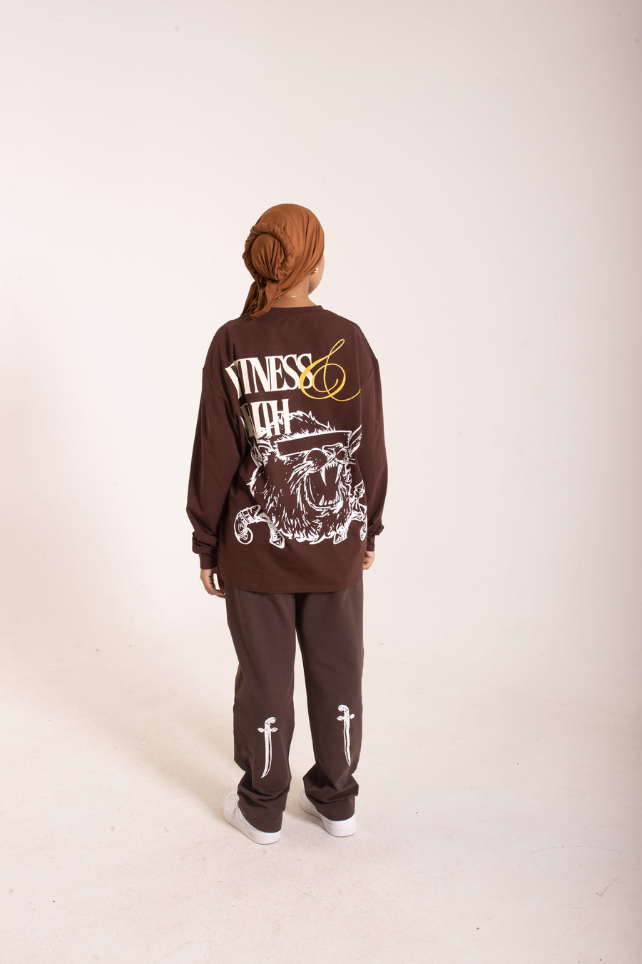 LION HEARTED - Workout Pump-Cover Long Sleeve (Brown)